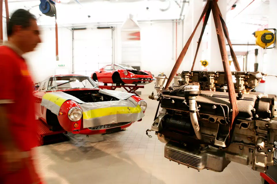 Ferrari-Officine-Classiche-4.webp